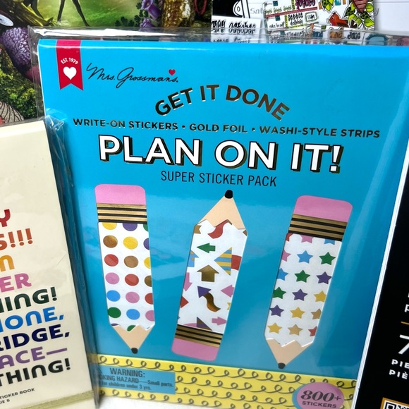 SO MANY STICKERS STICKER BOOK GIFT SET - Picture 8 of 16